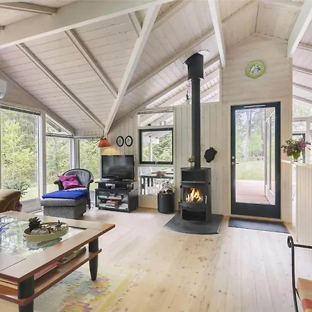 2681-nexo-munkegardsskoven-26 *